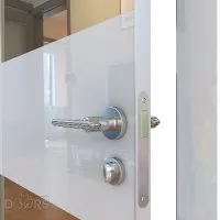 Дверь межкомнатная DO-508 Белый глянец/зеркало Бронза