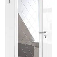 Дверь межкомнатная DO-PG6 Белый глянец/Зеркало ромб фацет