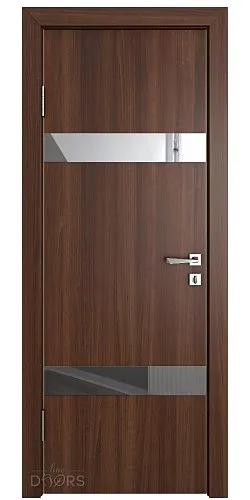 Дверь межкомнатная DO-502 Орех тисненый/Зеркало