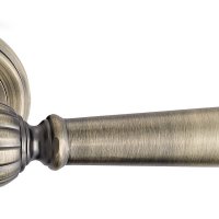 Дверная ручка V17M