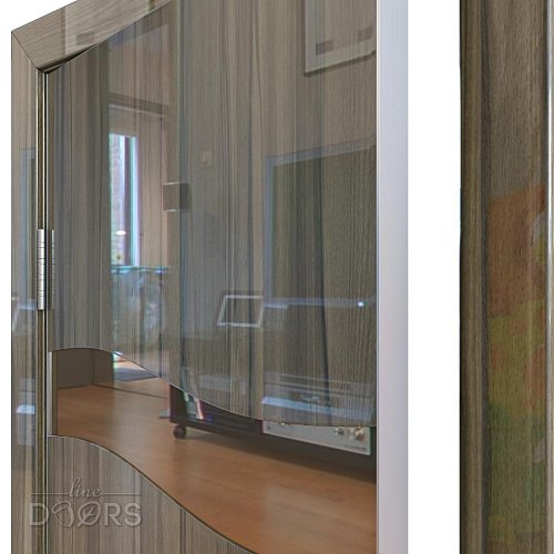 Дверь межкомнатная DO-503 Сосна глянец/зеркало Бронза