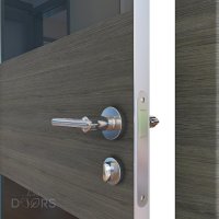 Дверь межкомнатная DO-508 Ольха темная/стекло Черное